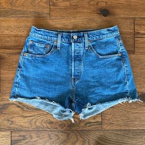 Levi’s 501 button front cut off denim shorts, size 27